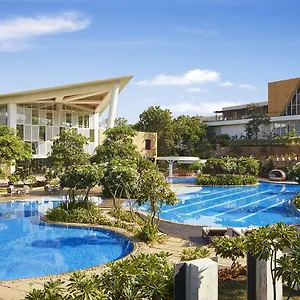 Taj Aravali & Hotel